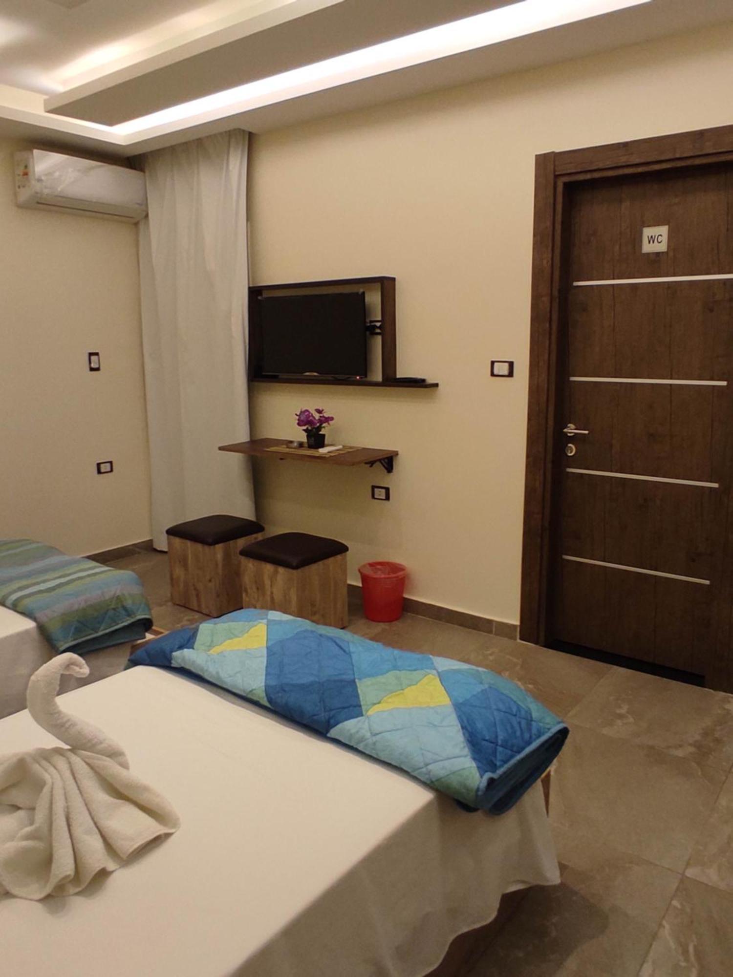 Apartment Pyramids View Suite/vista Piramidi *