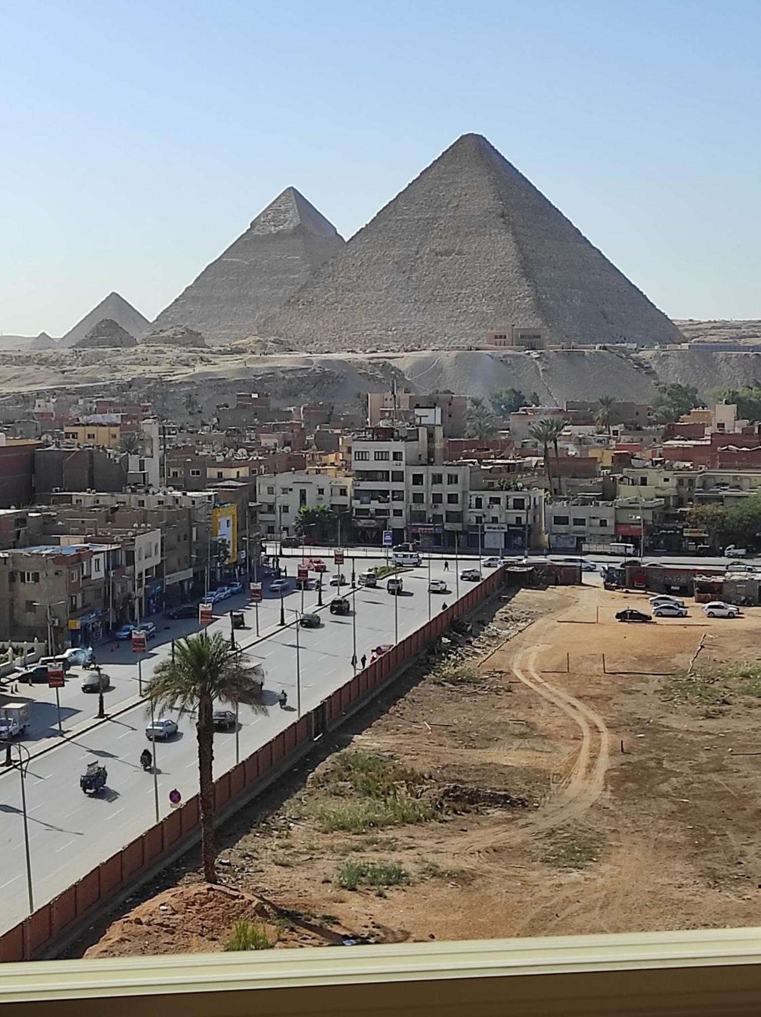 Pyramids View Suite/vista Piramidi Apartment Cairo