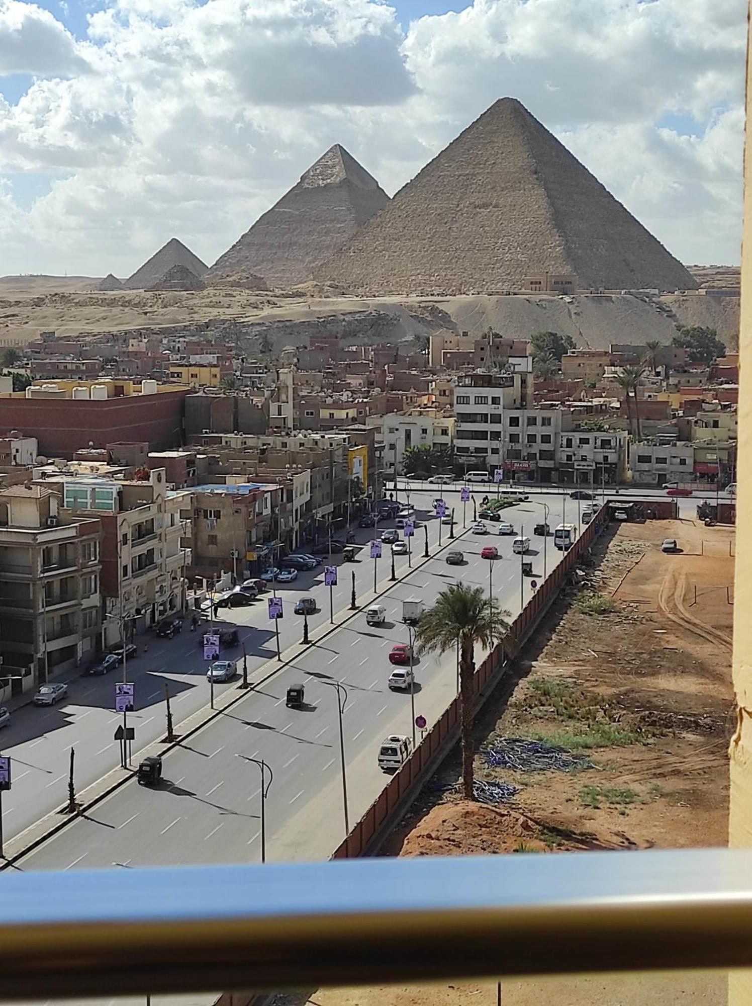 Pyramids View Suite/vista Piramidi Apartment Cairo