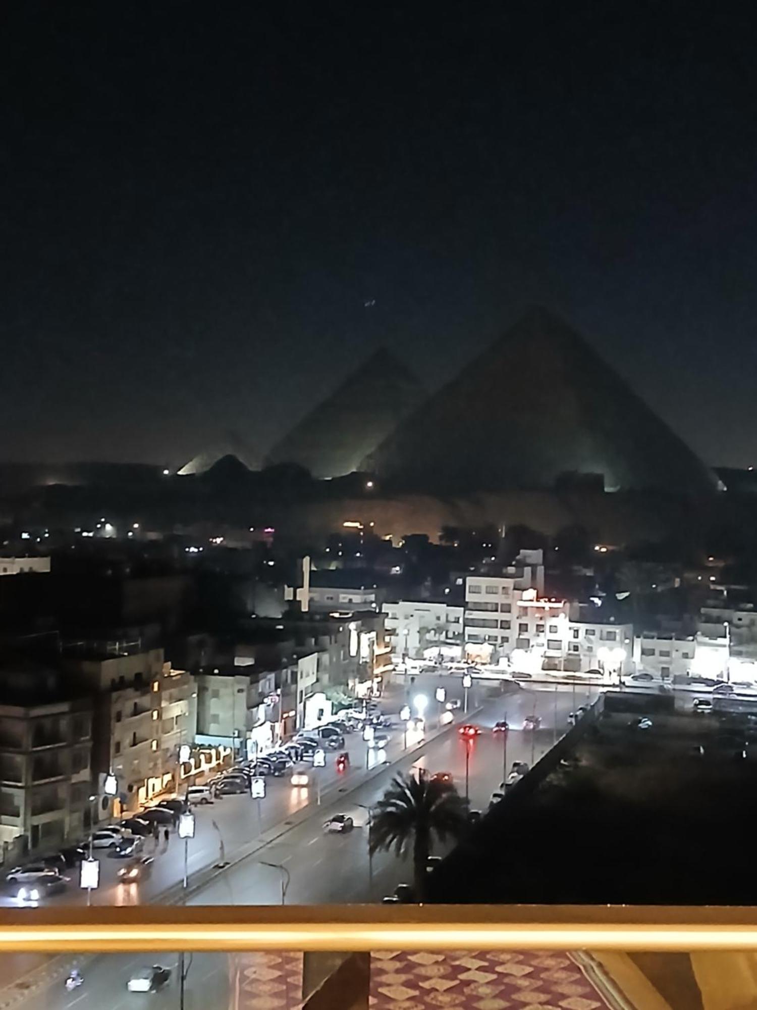 Pyramids View Suite/vista Piramidi * Cairo