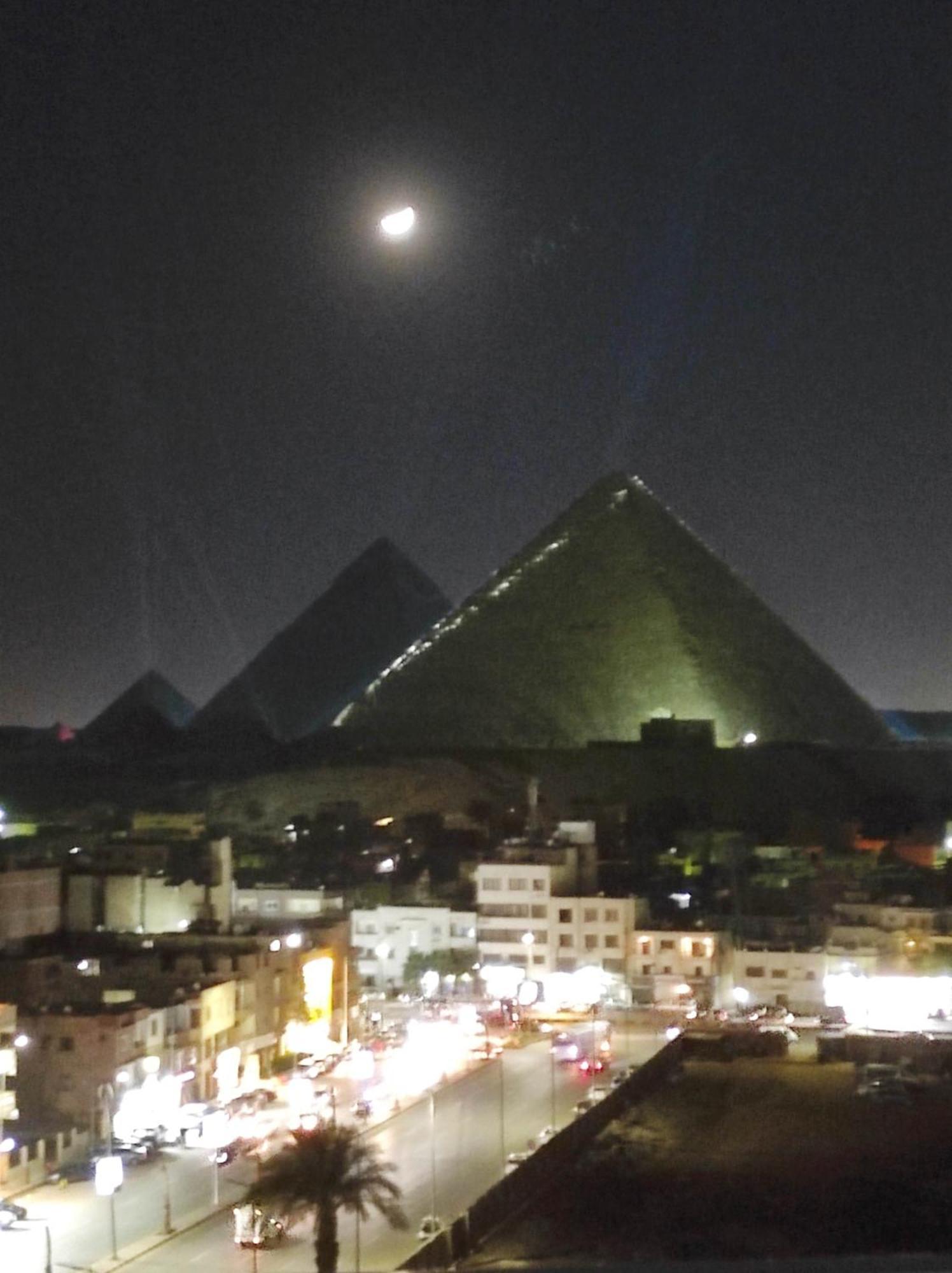 Pyramids View Suite/vista Piramidi Apartment Cairo
